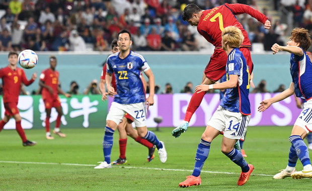 Japonia - Hiszpania 2:1. Oba zespoły grają na mundialu dalej 