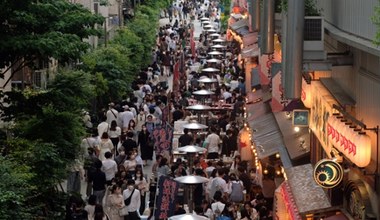 Japonia: Miliony jenów za wyjazd z Tokio