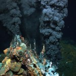 Japonia odkryła rekordowe ilości złota ukryte pod dnem oceanu