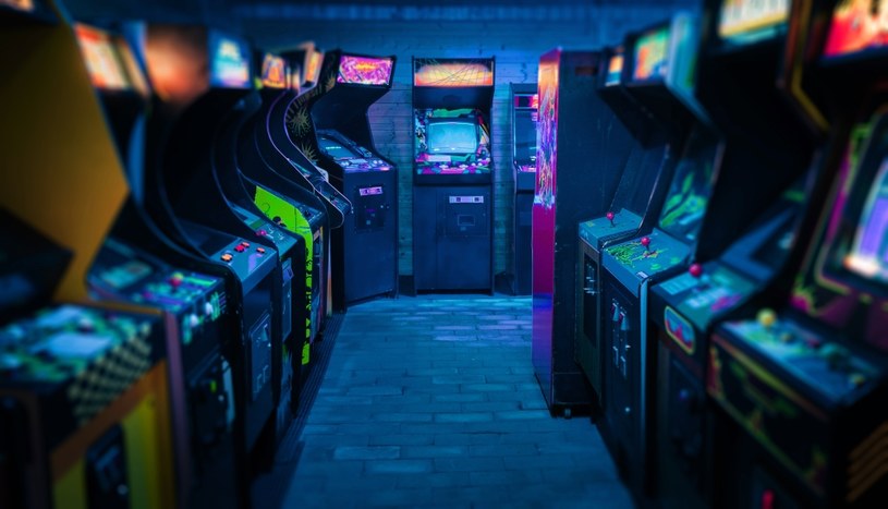 Japonia powoli żegna się z jedną ze swoich tradycji - salonami z grami arcade /123RF/PICSEL