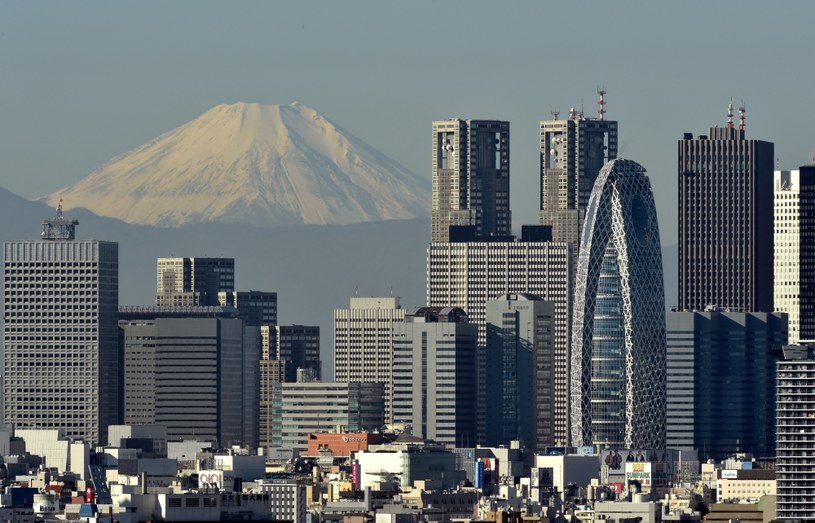 Japonia też chce liczyć się w globalnym wyścigu w dziedzinie AI /KAZUHIRO NOGI /AFP