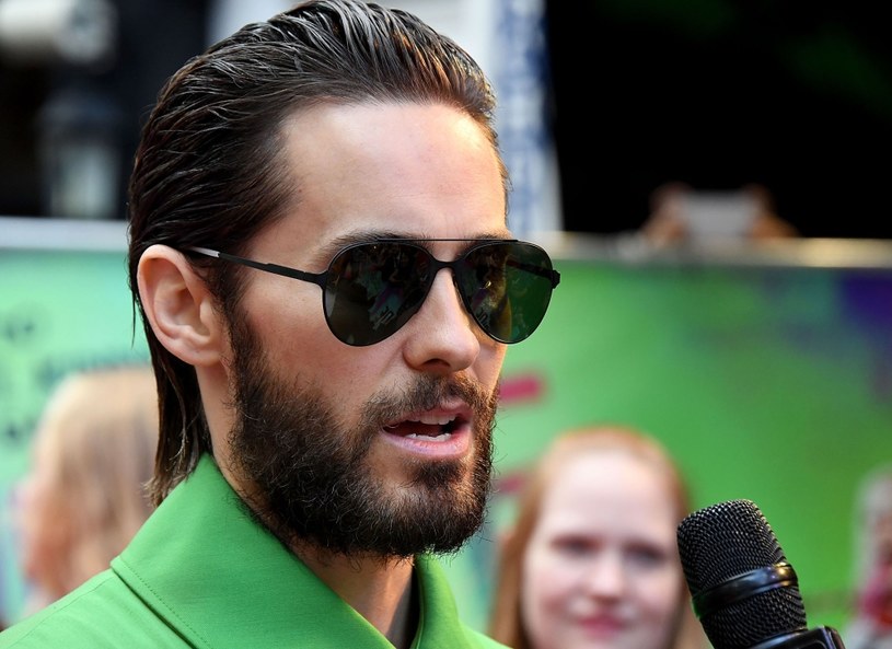 Jared Leto Podarowal Jimmy Emu Fallonowi Weza Kobieta W Interia Pl