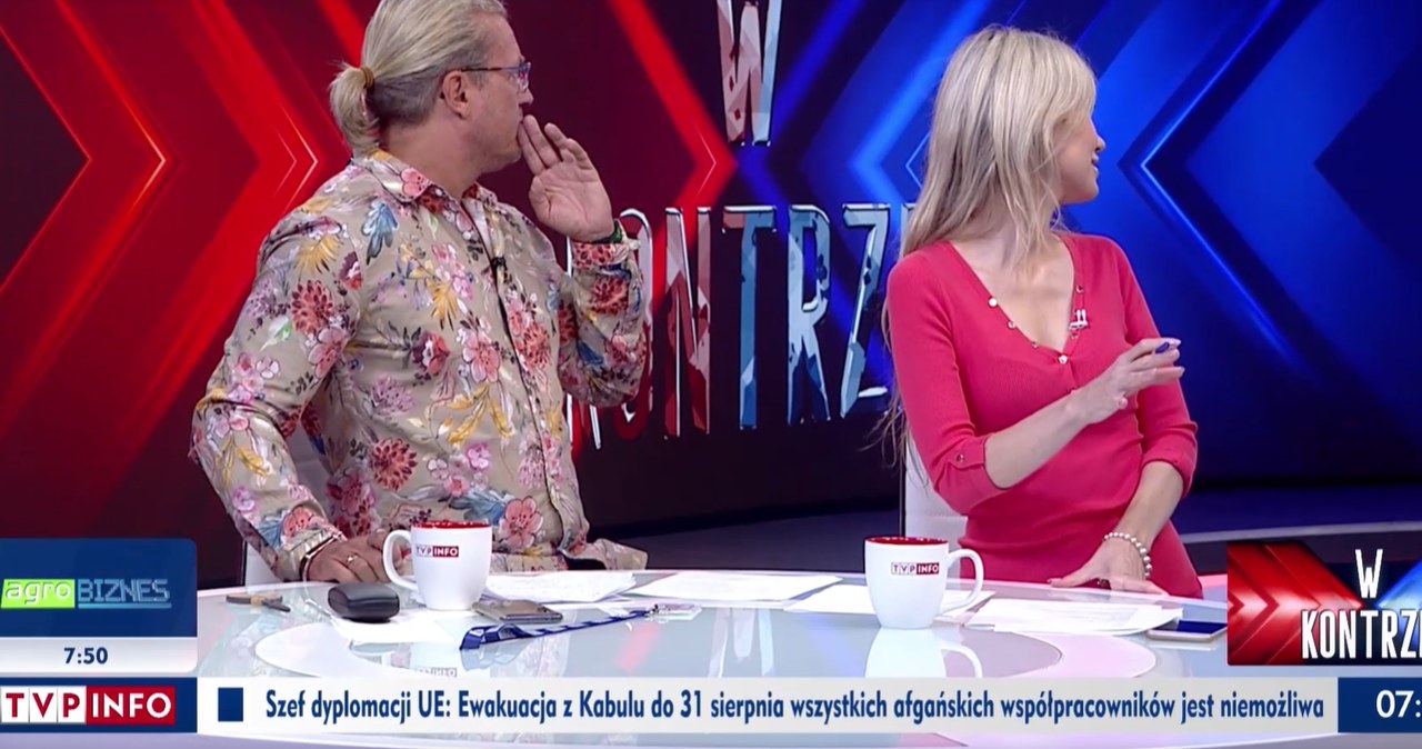 Jarosław Jakimowicz i Magdalena Ogórek w studiu TVP Info podczas nagrań programu "W kontrze" /TVP Info /