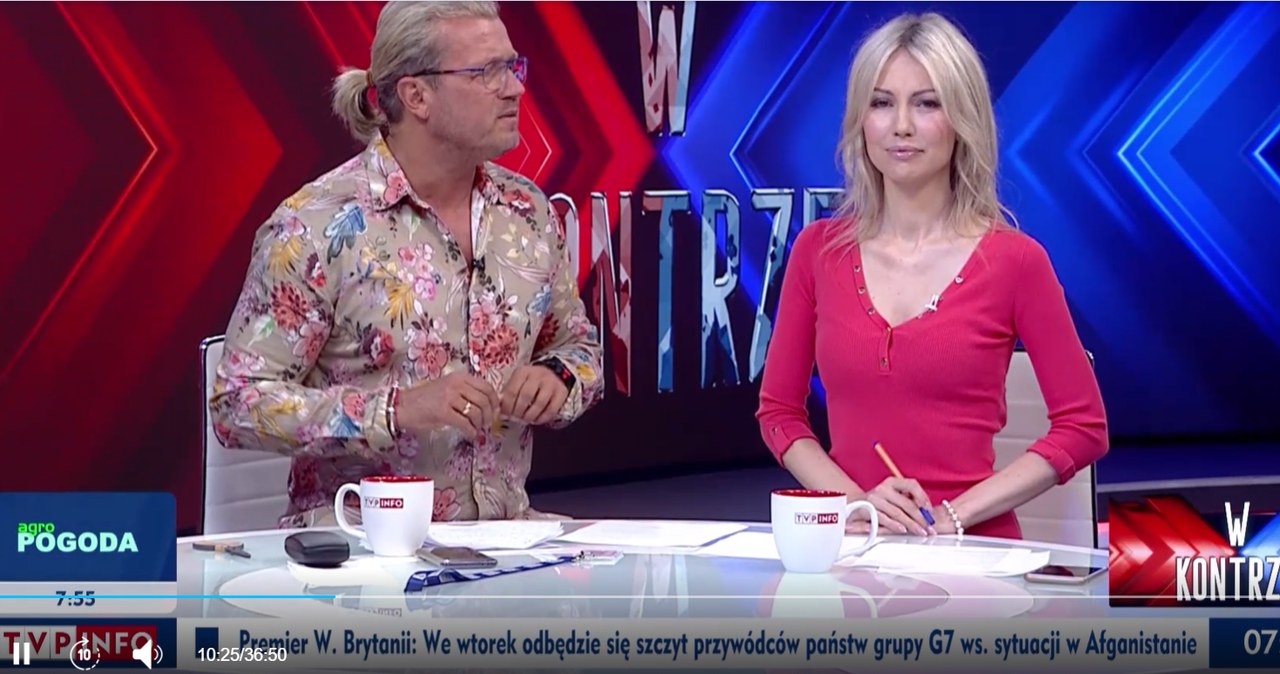 Jarosław Jakimowicz i Magdalena Ogórek w studiu TVP Info podczas nagrań programu "W kontrze" /TVP Info /