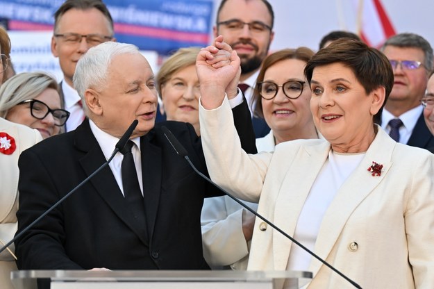 Jarosław Kaczyński i była premier Beata Szydło /Piotr Polak /PAP