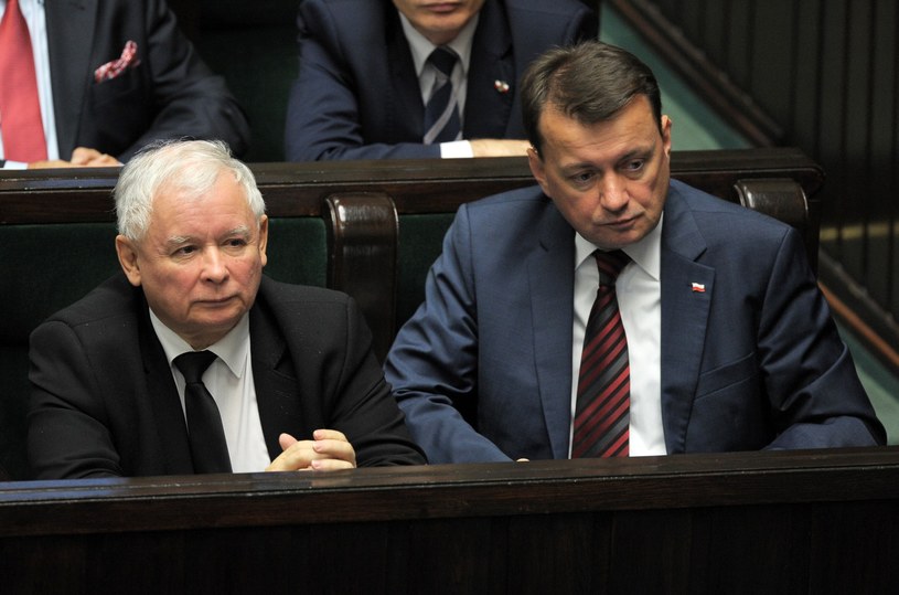 Jarosław Kaczyński i Mariusz Błaszczak /Jan Bielecki /East News