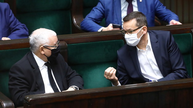 Jarosław Kaczyński i Mateusz Morawiecki /Rafał Guz /PAP