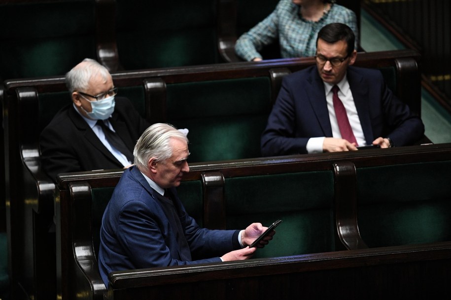 Jarosław Kaczyński, Jarosław Gowin i Mateusz Morawiecki / 	Radek Pietruszka   /PAP