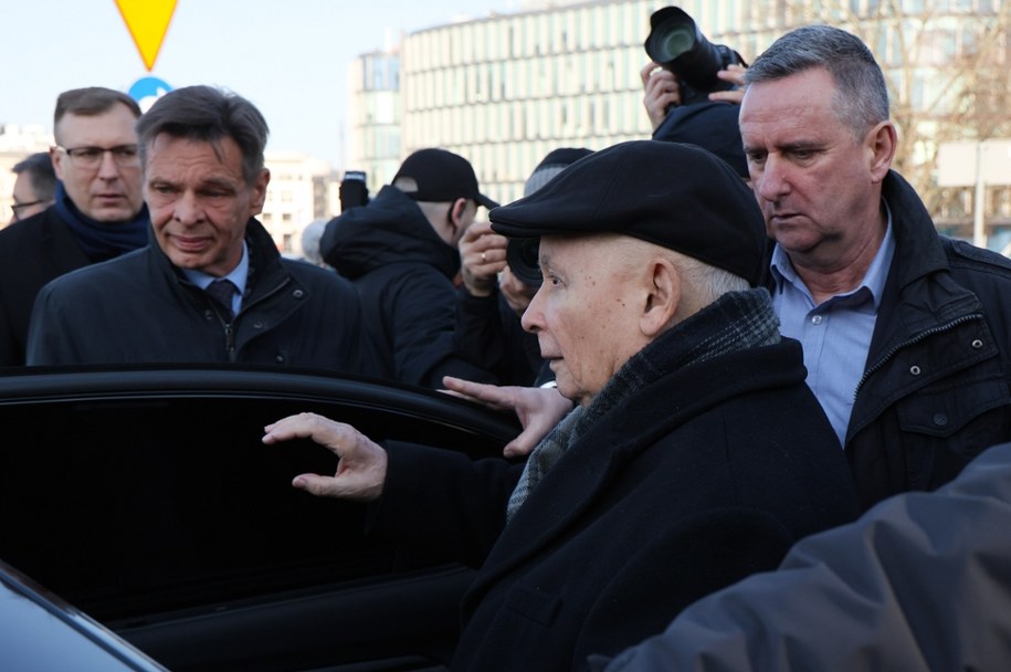 Jarosław Kaczyński na miesięcznicy smoleńskiej 10 marca 2026 roku /Paweł Supernak /PAP