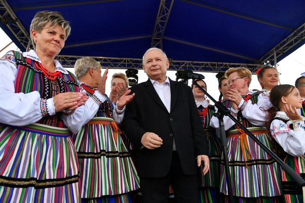 Jarosław Kaczyński na Pikniku Rodzinnym #DobryCzasPL w miejscowości Miedzna Murowana / 	Piotr Polak    /PAP