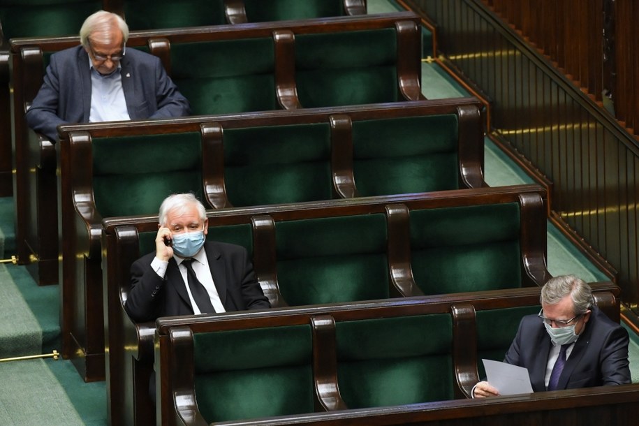 Jarosław Kaczyński na sali obrad / 	Radek Pietruszka   /PAP