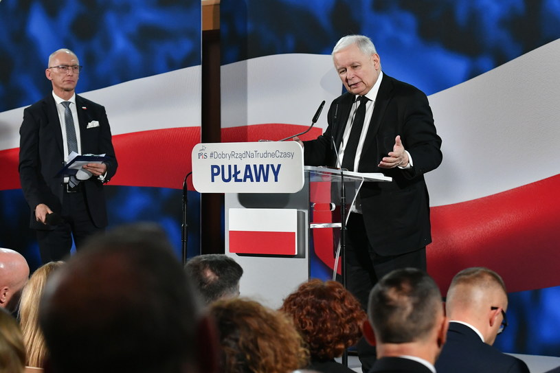 Jarosław Kaczyński podczas spotkania w Puławach /Wojtek Jargiło /PAP