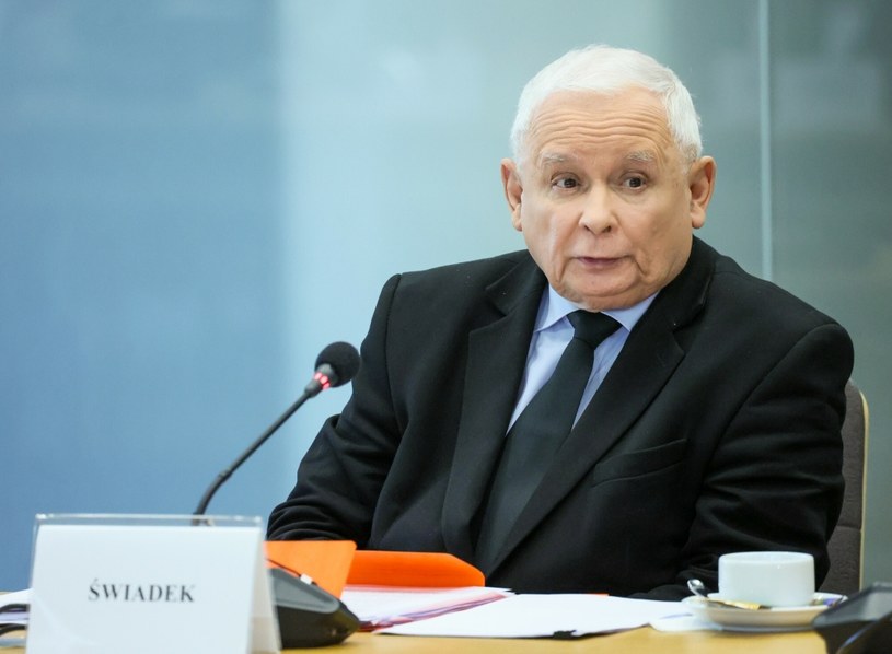 Jarosław Kaczyński przed komisją ds. afery wizowej. Spięcie z przewodniczącym