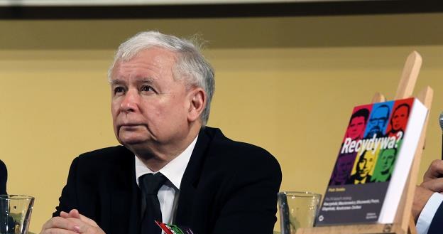 Jarosław Kaczyński w czasie premiery książki P. Semki "Recydywa? Lewy czerwcowy 24 lata później" /PAP