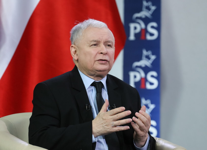 Jarosław Kaczyński w czasie wywiadu dla TVP, PAP i IAR /Paweł Supernak /PAP