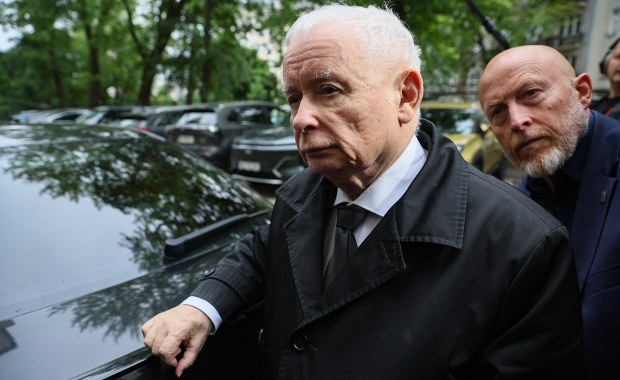 Jarosław Kaczyński w prokuraturze. Sprawa "dwóch wież" wraca