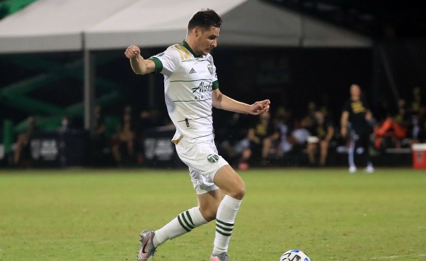 Jarosław Niezgoda wraca do gry po kontuzji