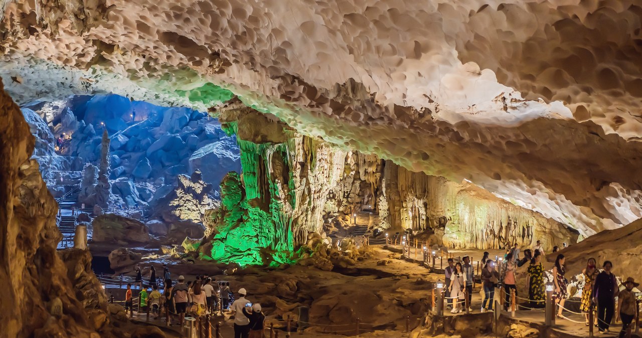 Jaskinię odkryli po raz pierwszy w 1901 roku francuscy naukowcy. /123RF/PICSEL