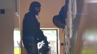 Jasło: Antyterroryści zatrzymali 25-latka, który zabarykadował się w mieszkaniu