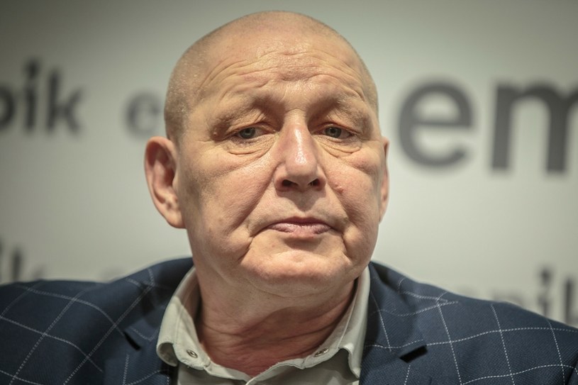 Jasnowidz ma wiele do powiedzenia na temat przyszłych dziejów na terenie Polski. Nie są one dobre /Michał Woźniak /East News
