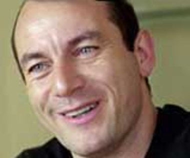 Jason Isaacs pomaga Elektrze