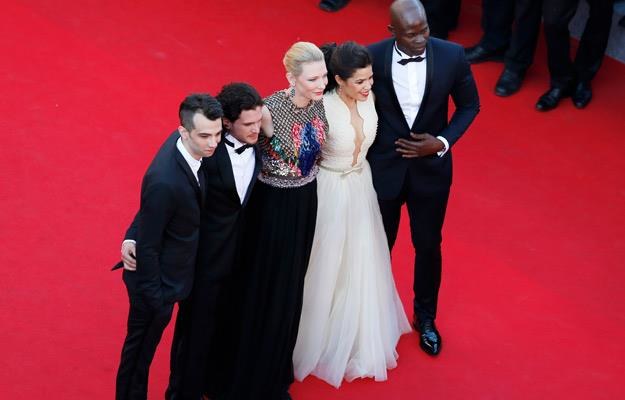 Jay Baruchel, Kit Harington, Cate Blanchett, America Ferrera i Djimon Hounsou w Cannes /Getty Images