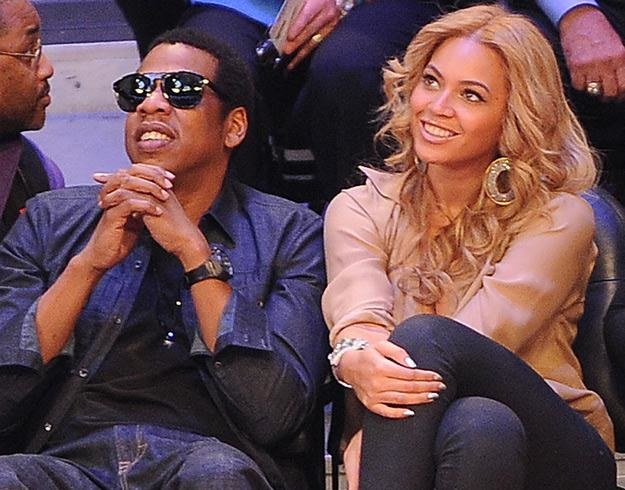 Jay-Z i Beyonce na meczu koszykówki - fot. Jason Merritt /Getty Images/Flash Press Media