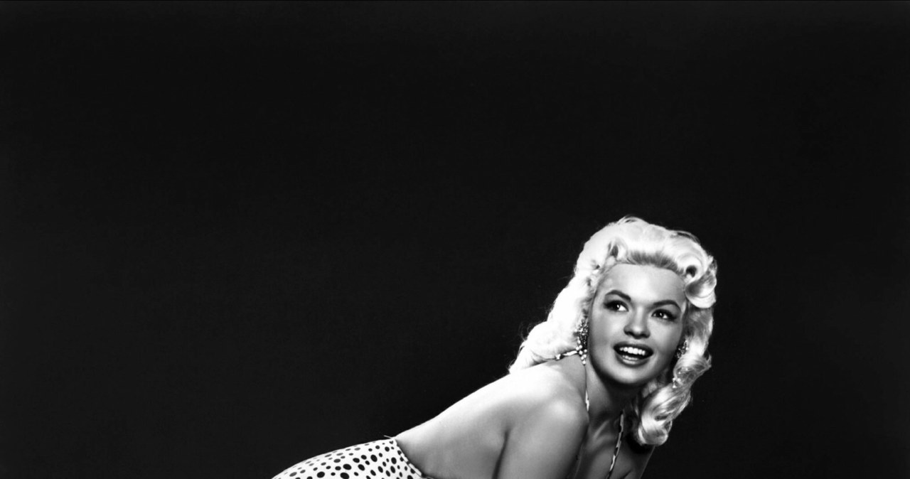 Jayne Mansfield dobrze wiedziała, że w show-biznesie liczą się wymiary /AF Archive/Cinetext/Morgan/Mary Evans Picture Library /East News