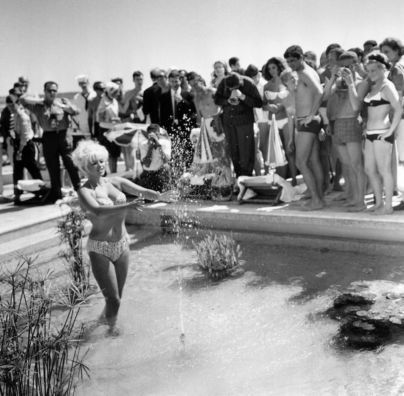 Jayne Mansfield w Cannes /East News