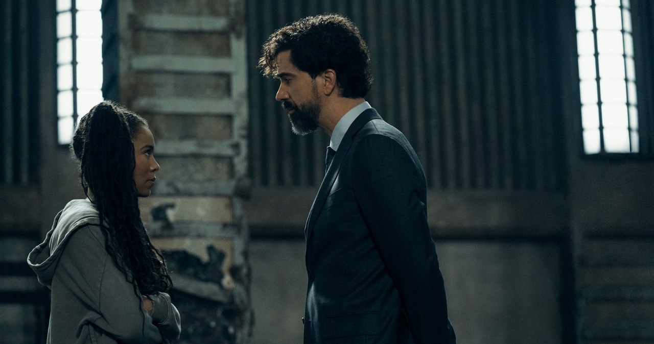 Jaz Sinclair (Marie Moreau), Hamish Linklater (Dean Cipher) /Jasper Savage/Prime Video /Prime Video