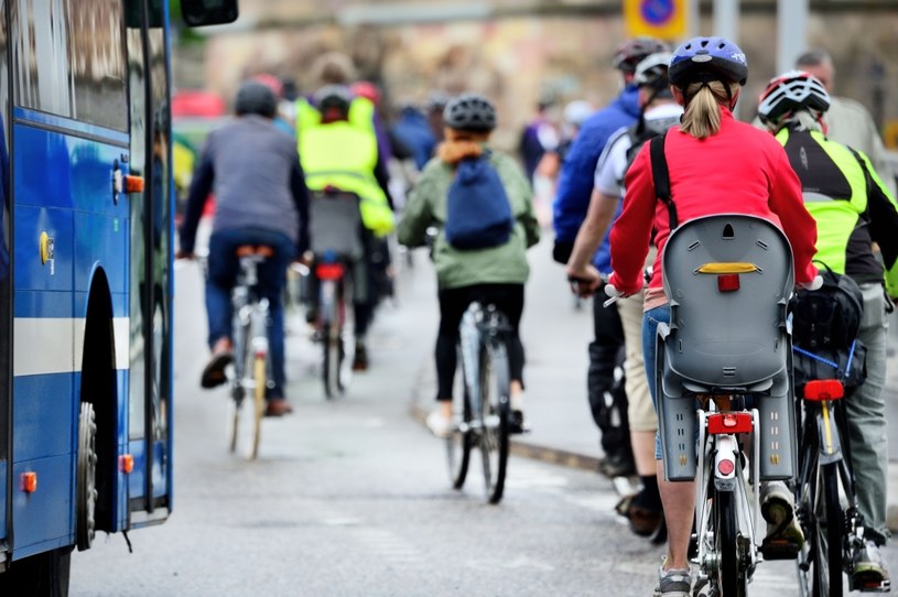 Jazda na rowerze znacząco wpływa na nasze zdrowie /123RF/PICSEL
