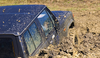 Jazda w terenie. Od czego zacząć? Co powinieneś wiedzieć o off road? Mini poradnik