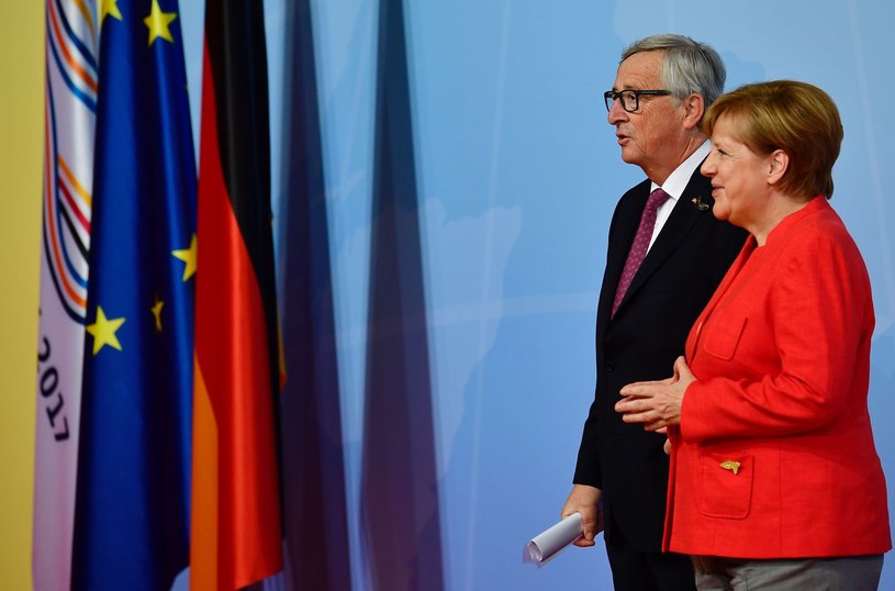 Jean-Claude Juncker i Angela Merkel /AFP