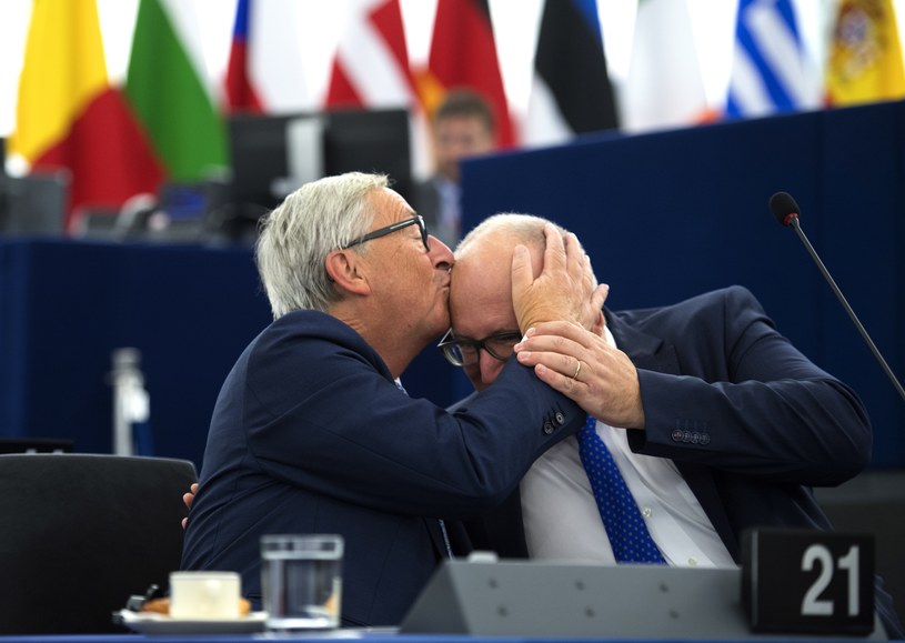Jean-Claude Juncker i Frans Timmermans /AFP
