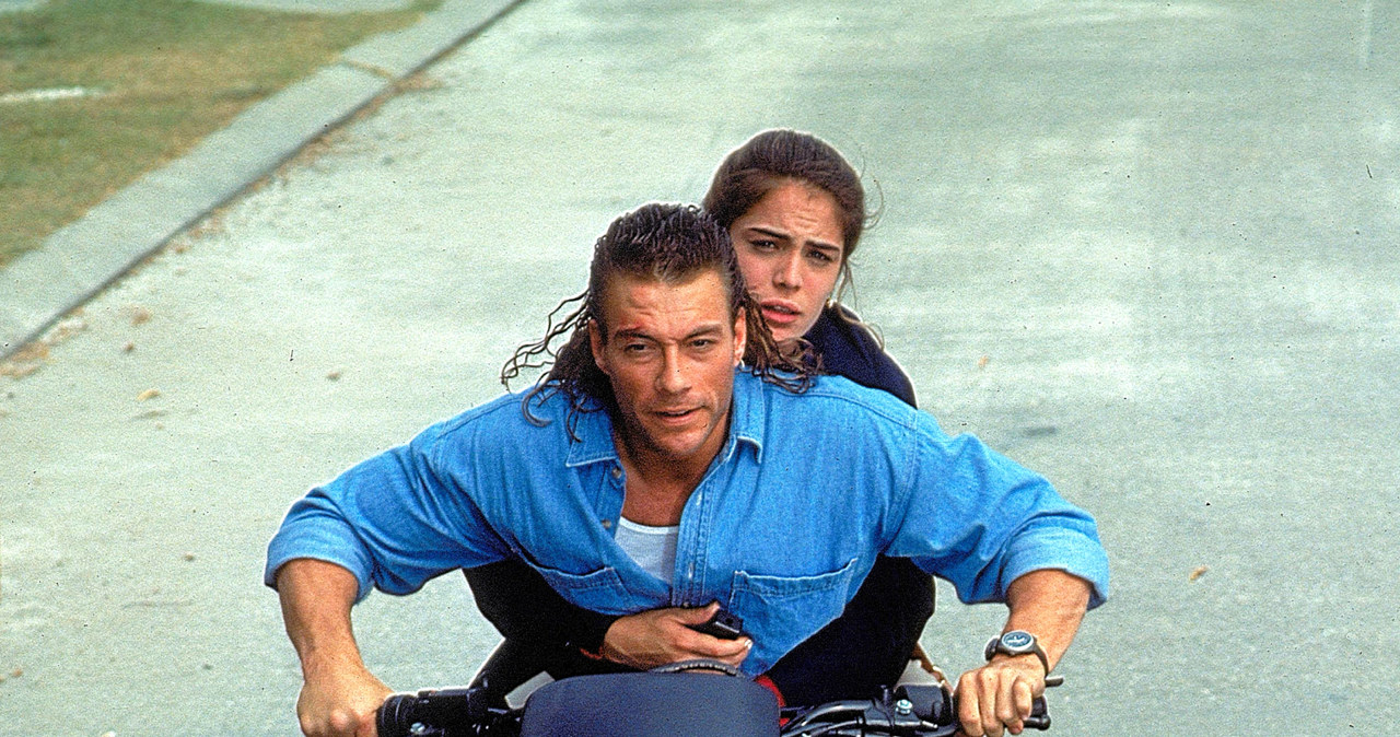 Jean-Claude Van Damme i Yancy Butler w filmie "Nieuchwytny cel" /AKPA