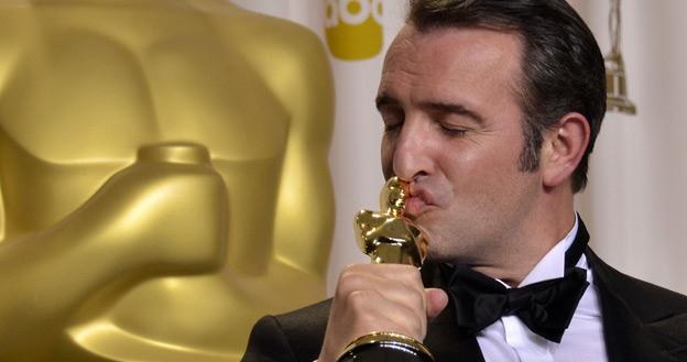 Jean Dujardin nie ukrywał szczęścia /AFP