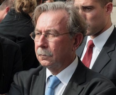 Jean-Francois Caubet przyznał, że wciąż liczy na Roberta Kubicę /AFP