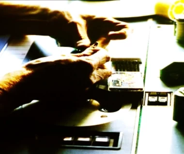 "Jean-Luc Godard. Imaginacje" [recenzja]: Postawić tamę rozumieniu