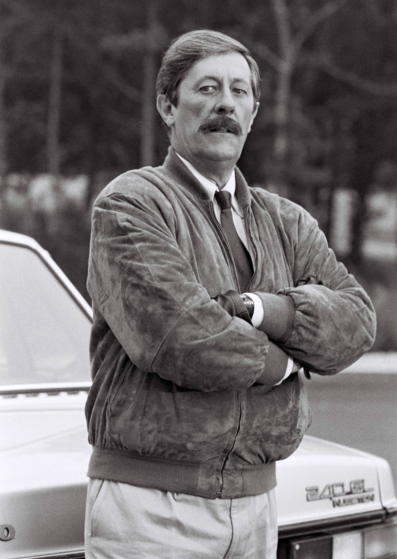 Jean Rochefort w czasie kręcenia filmu "Le Moustachu" (1986) /AFP