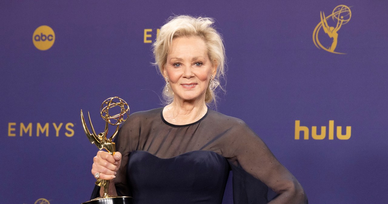 Jean Smart ze statuetką Emmy za rolę w serialu "Hacks" /Scott Kirkland / Contributor /Getty Images