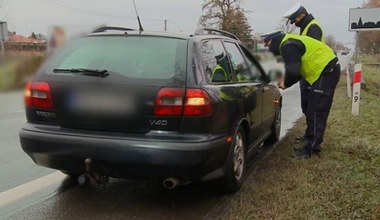 Jechał ponad 50 km/h w zabudowanym i nie stracił prawa jazdy!