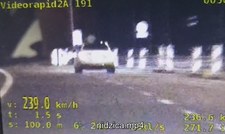 Jechał prawie 240 km/h. Bo "lubi tak jeździć"