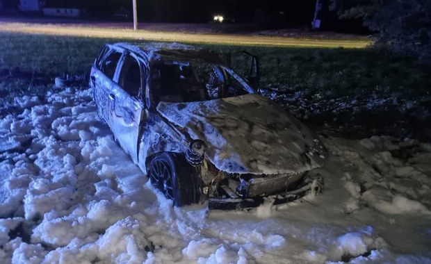 Jechała 250 km/h, w wypadku zginął 17-latek. Młoda kobieta usłyszała zarzuty