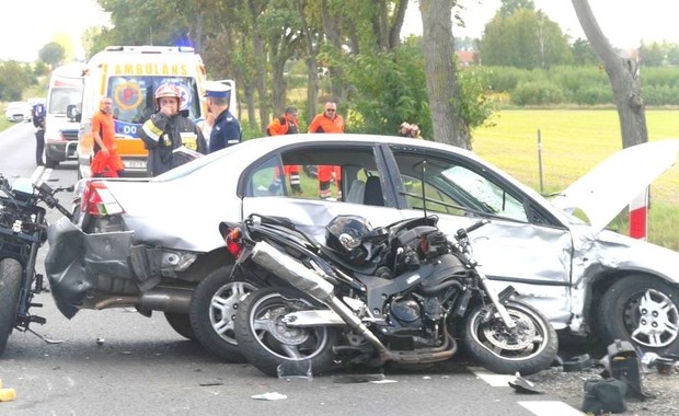 Jechali na wesele. Nowe ustalenia ws. wypadku motocyklistów w Miłosnej