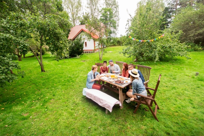 Jeden błąd może zniszczyć piękny trawnik. Kluczowa jest waga