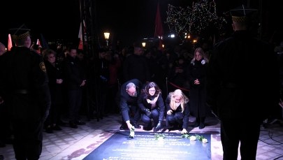 "Jeden nóż miał zabić całe dobro tamtego dnia". Mieszkańcy Gdańska uczcili pamięć Pawła Adamowicza