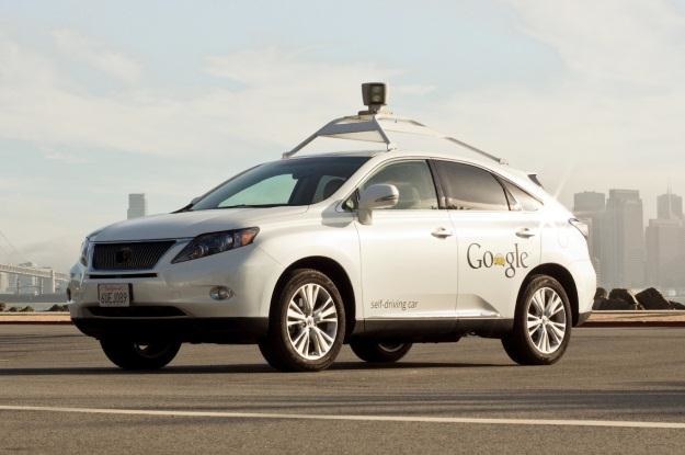 Jeden z autonomicznych samochodów Google'a /materiały prasowe
