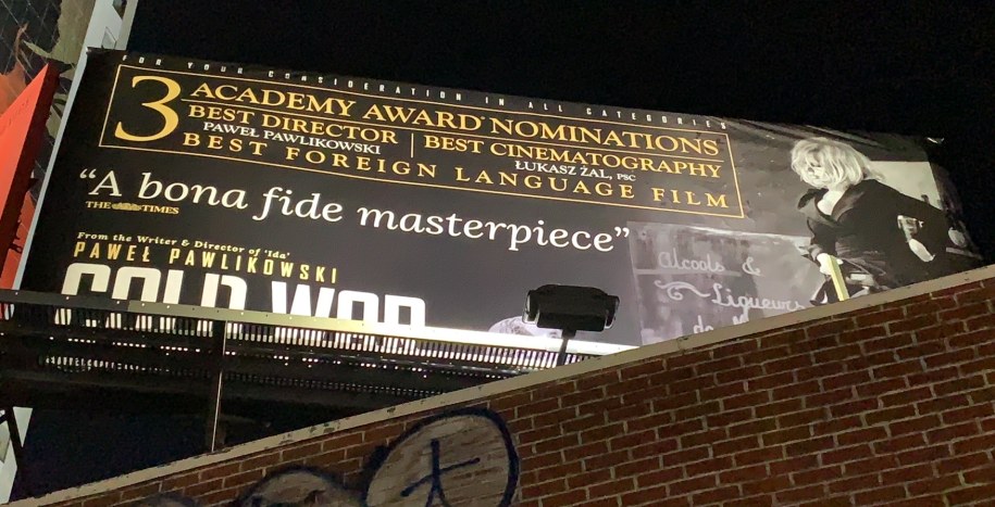 Jeden z billboardów promujących "Zimną wojnę" Pawła Pawlikowskiego /Paweł Żuchowski /RMF FM