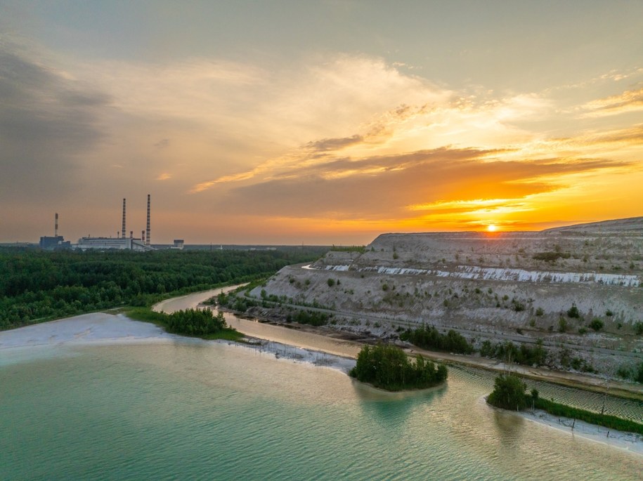 Drony z Rosji wleciały w przestrzeń powietrzną Łotwy i Estonii. Jeden uderzył w elektrownię