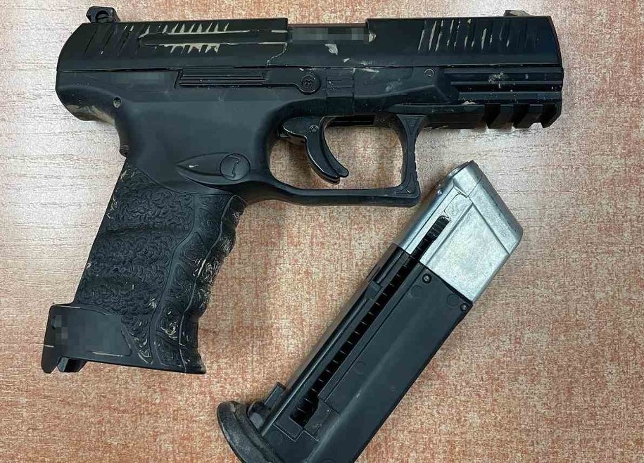 Jeden z kierowców ruszył do sporu z wiatrówką /KPP Świdnik /Policja